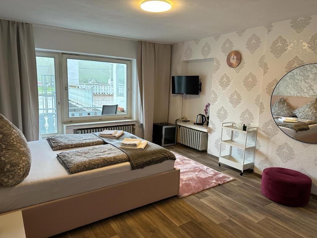 Hotel Gonzlay Трабен-Трарбах Екстериор снимка